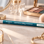 Bourjois Contour Clubbing Waterproof- Loving Green