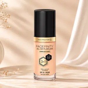 Maxfactor FF Ad Foundation Rg Facefinity C40 -(Light Ivory) MS Department Store Oman