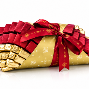 Linne Chocolate Maroon Chocolate Bouquet MS Department Store Oman