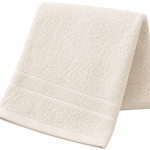 Supreme Wash Cloth  33  X 33 Cm 550 Gsm White  MS Department Store Oman