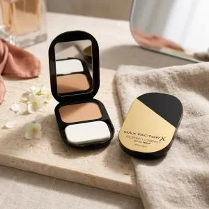Maxfactor Facefinity Compact Refill 002 -(Ivory) MS Department Store Oman