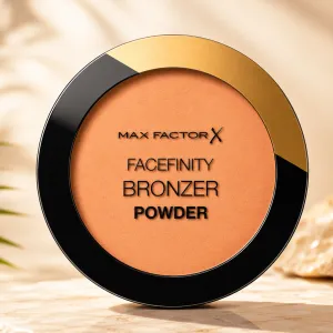 Maxfactor Facefinity Bronzer 001 -(Light Bronze) MS Department Store Oman