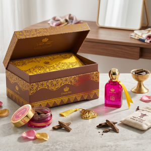 Aneeqa Perfume + Omani Incense + Oud Oil (Set) MS Department Store Oman