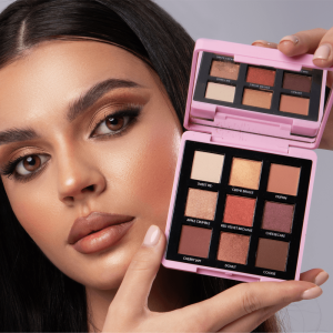 Topf.Maestro Eyeshadow Bar Cherry Passion MS Department Store Oman
