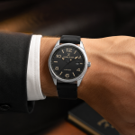 Daniel Klein Men'S Classic Analog Leather Strap Watch With Date Display – Black Dial & Silver Stainless Steel Case MS Department Store Oman